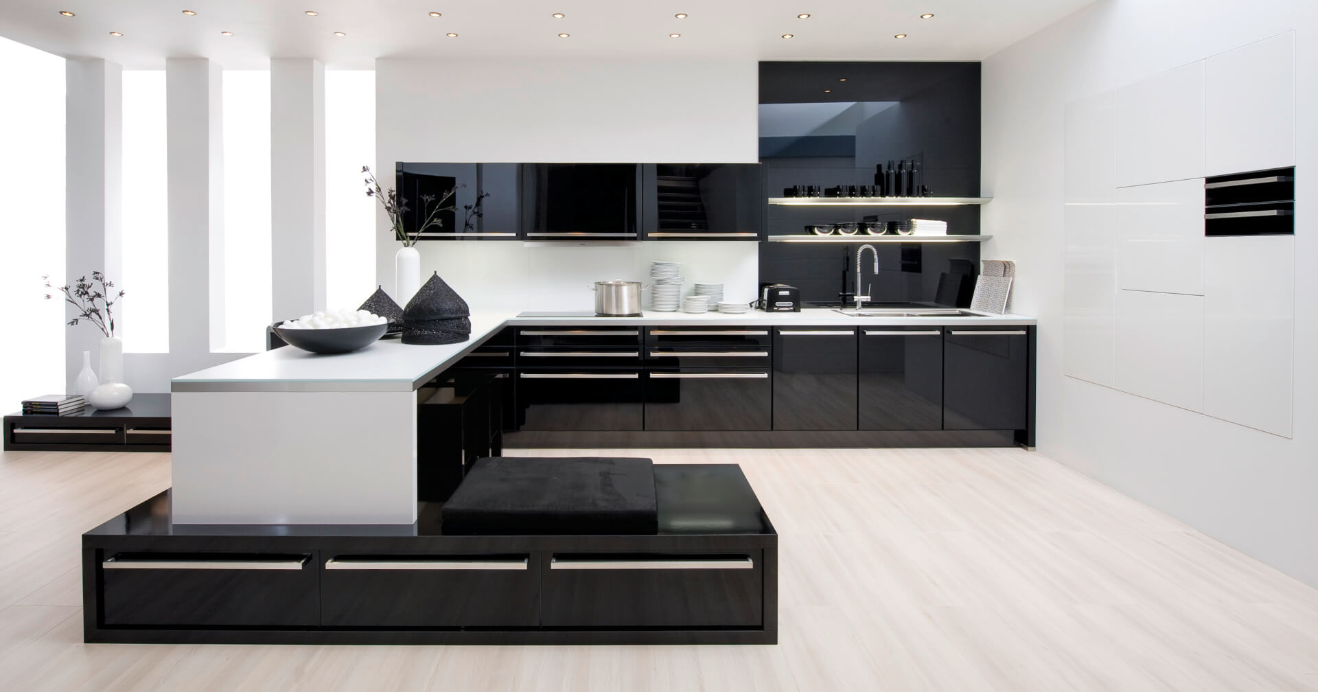 Nolte-Kitchens-Glass-Tech-Gallery6