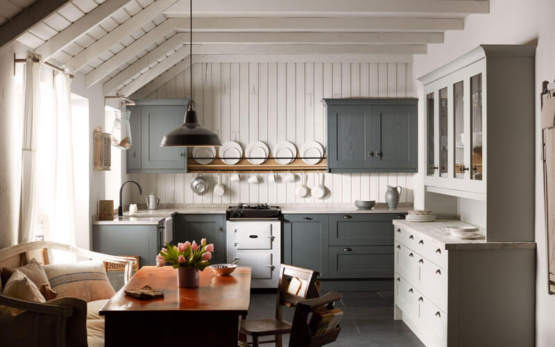 Alchemy | Mornington Painted Shaker Kitchen | Second Nature Kitchens