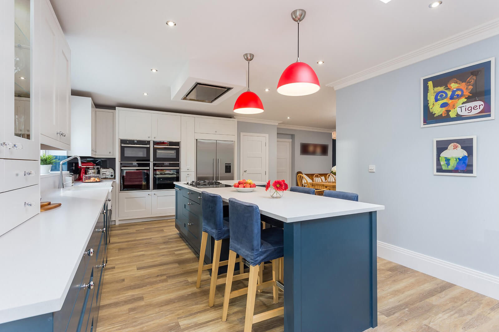 C&C kitchens Hertfordshire - Fitzroy painted shaker in Chalk and Harforth Blue.