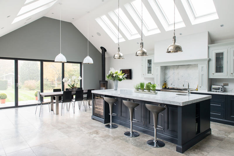 C&C kitchens Hertfordshire - Half pencil & scalloped in charcoal & partridge grey