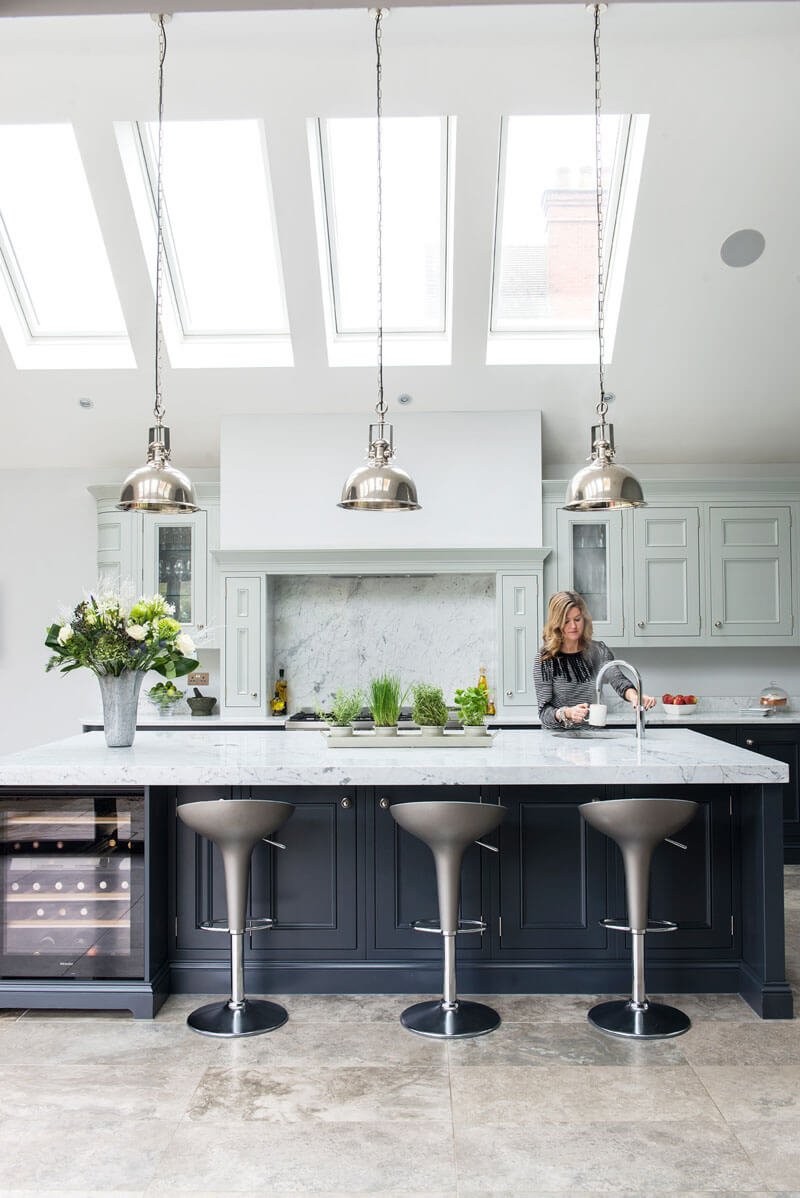 C&C kitchens Hertfordshire - Half pencil & scalloped in charcoal & partridge grey